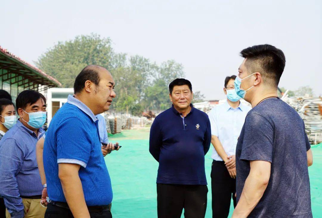 副区长刘永宗一行莅临榆树庄村调研重点工程推进及城市化建设工作