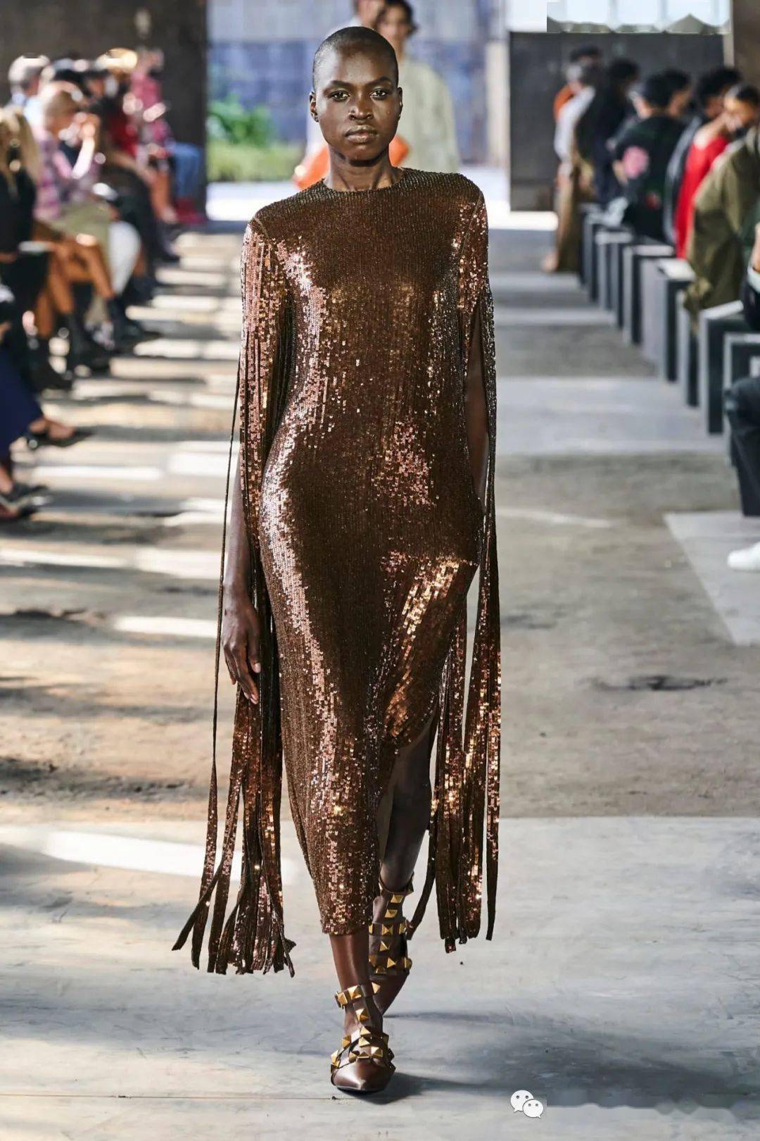 华伦天奴|VALENTINO|2021春夏与牛仔巨头Levi's合作