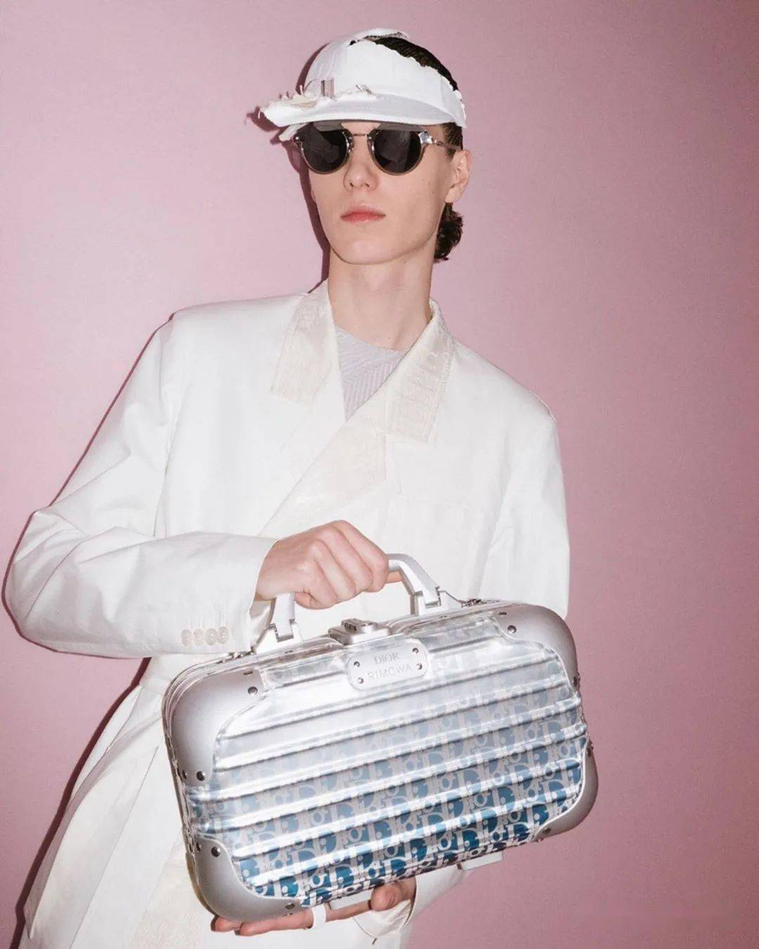 Stussy|10万的Dior X AJ不算啥，20万的Dior踏板车才是真香！