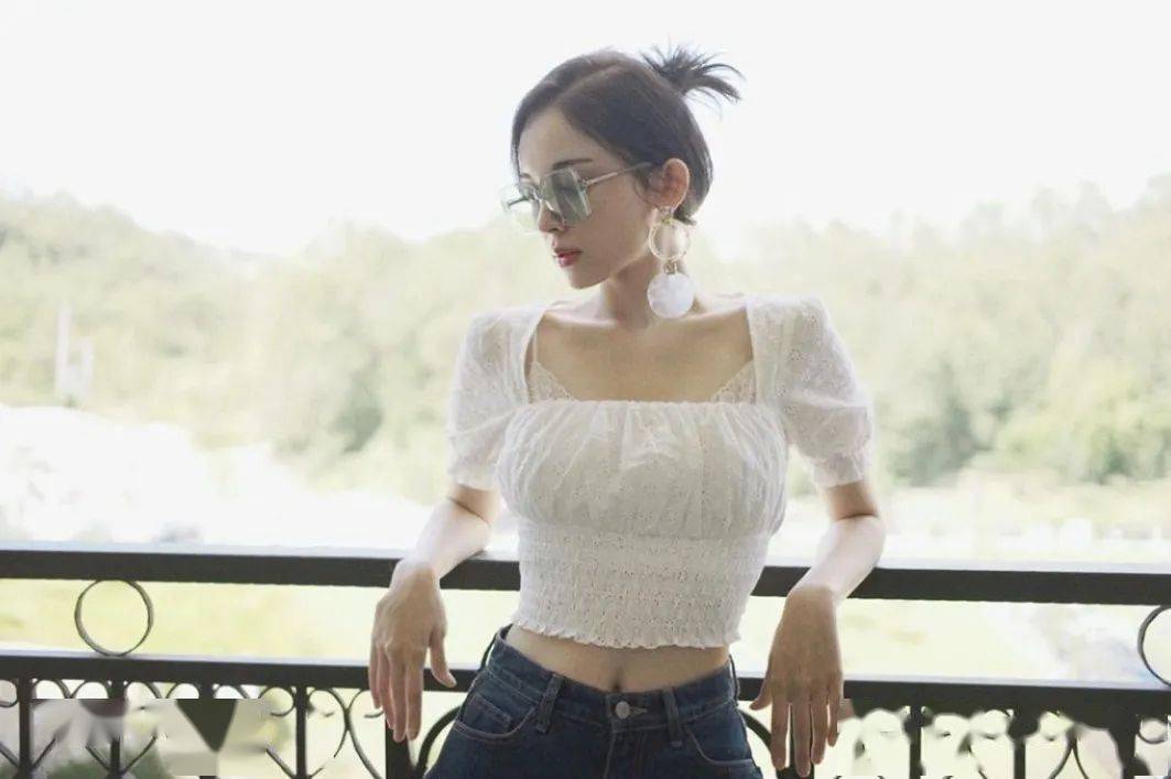 教程|一看就会!4款韩系气质盘发教程,30秒迅速出门!