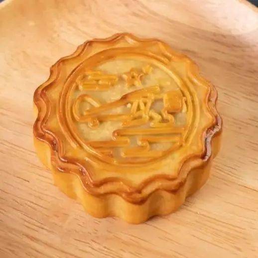 礼盒|大 牌 的 月 饼 长 啥 样 啊 ？