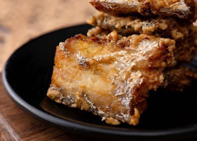 怎么样煎带鱼才煎得好 f1c355dd974443d5b4599ef211168978.jpeg