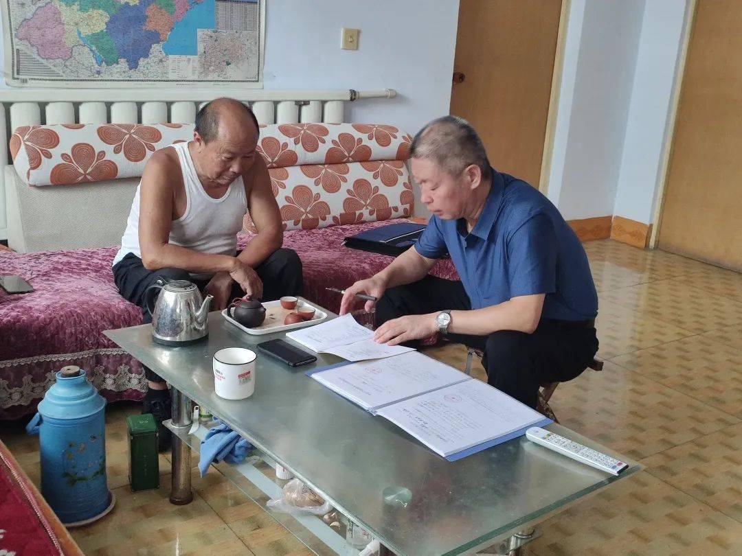 贫困户档案资料，推动扶贫政策落实到位，坚决打赢这场脱贫攻坚的硬仗。为进一步提升产业扶贫项目规范管理水