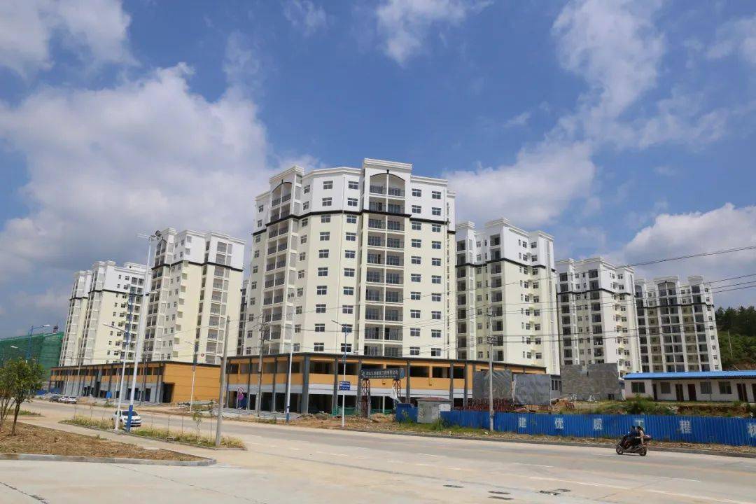 英山GDP_英山缠花