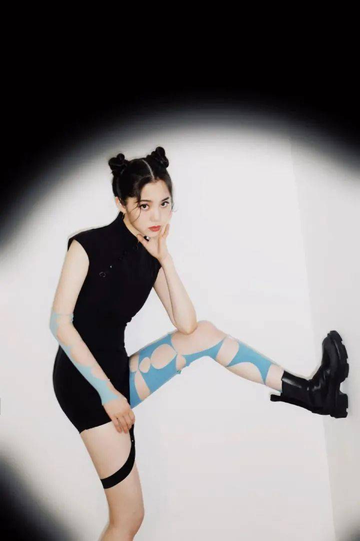 妹妹|时髦办 | BLACKPINK又花了几百万买衣服，这次穿了什么？