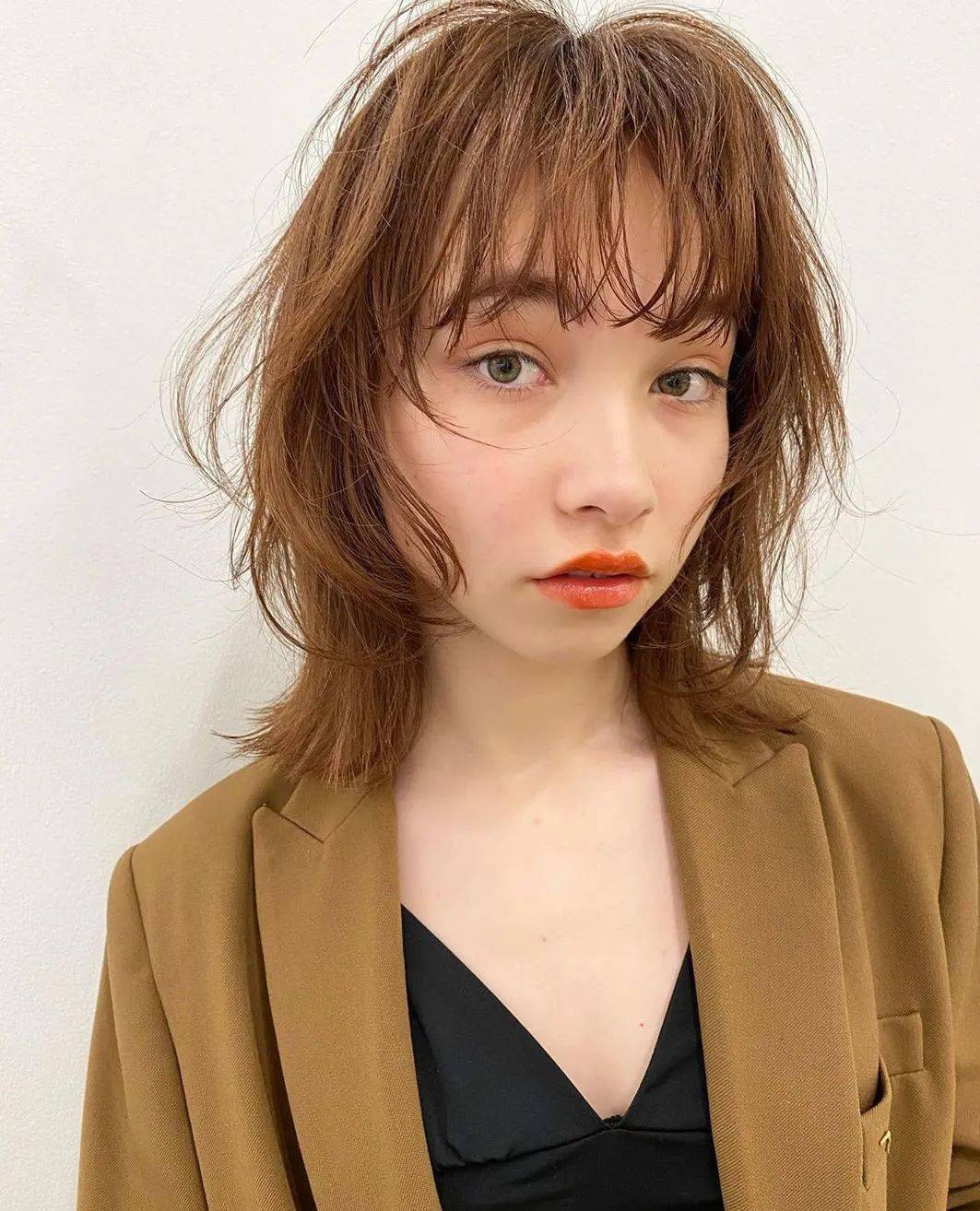 造型|入秋必选的第一款锁骨发造型