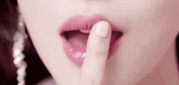 女人|有气场的女人，唇间都有“秘密武器”