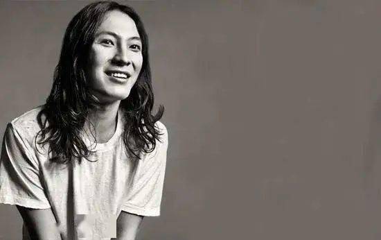 表演|因为追星Alexander Wang,我从影视表演跨界时尚拿到了4张offer!