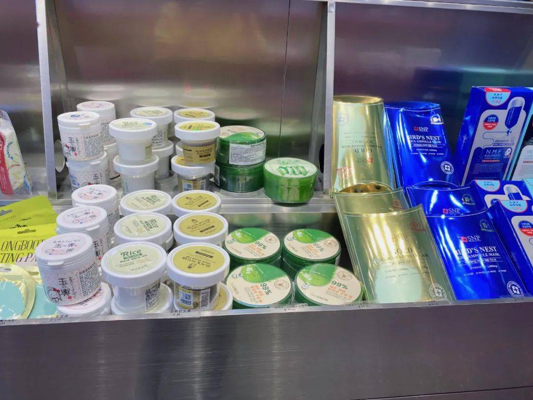 彩妆|我劝你千万不要进这家店，因为进去就忍不住花钱...