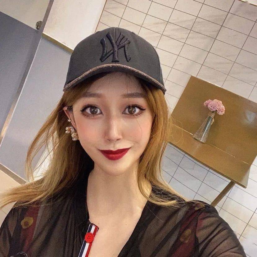 表演|因为追星Alexander Wang,我从影视表演跨界时尚拿到了4张offer!