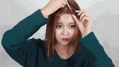 Step|还纠结短发or长发?现在流行这条“美颜线”,瞬间帮你变成小V脸