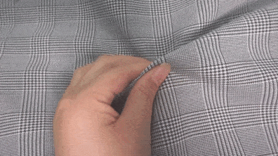 西装|《三十而已》?王漫妮同款！这件可攻可柔的秋季西装，显高显瘦超气质，一件=N套LOOK，照着穿贼时髦！