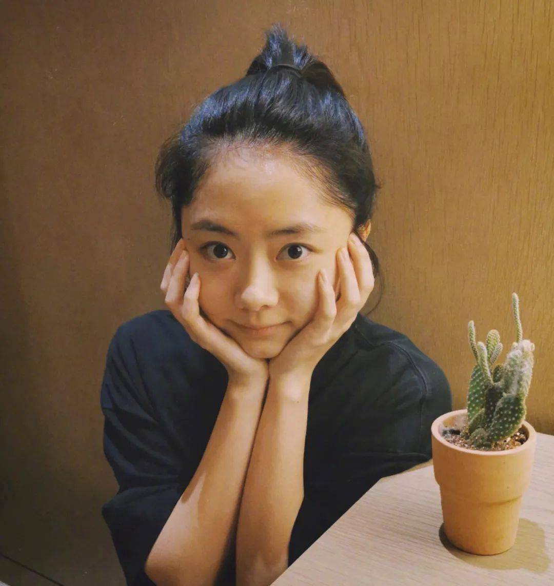 青春|又和弟弟“谈恋爱”，这是挑战萧亚轩的记录吗？