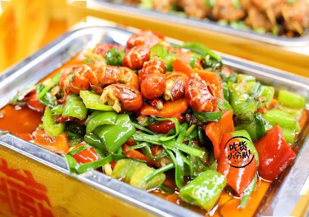 活动|1元吃烤鱼！1元喝啤酒！火爆全国的“小腰精”来唐河啦！