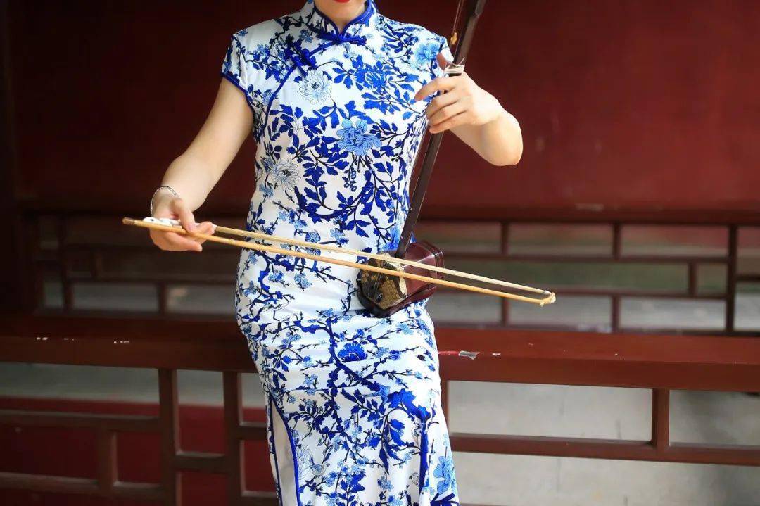 文化 中国传统弓弦乐器—二胡_胡琴