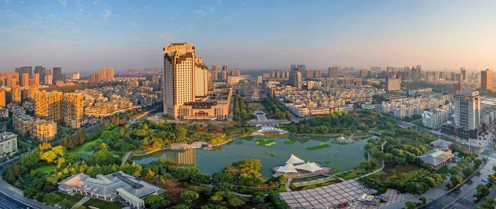 我和我的家乡丨城市公园见证新变化_秀洲公园