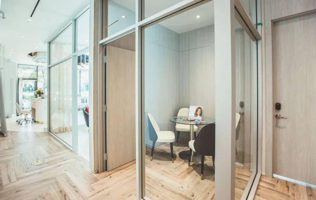 白富美|深扒！温哥华的白富美小姐姐都聚在这儿了！连洗手液都是祖马龙的！