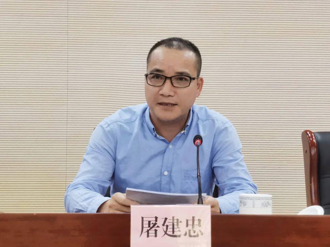 桐乡gdp是多少2020年_桐乡站街女公园拉客(2)