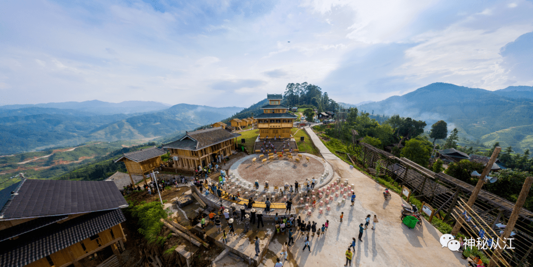 中秋国庆双节:从江旅游景区迎来各方游客 据初步测算,10月1日至10月8
