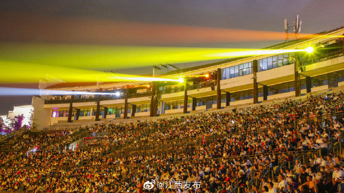 红火|江西假期文旅市场红火:8天收入近400亿元