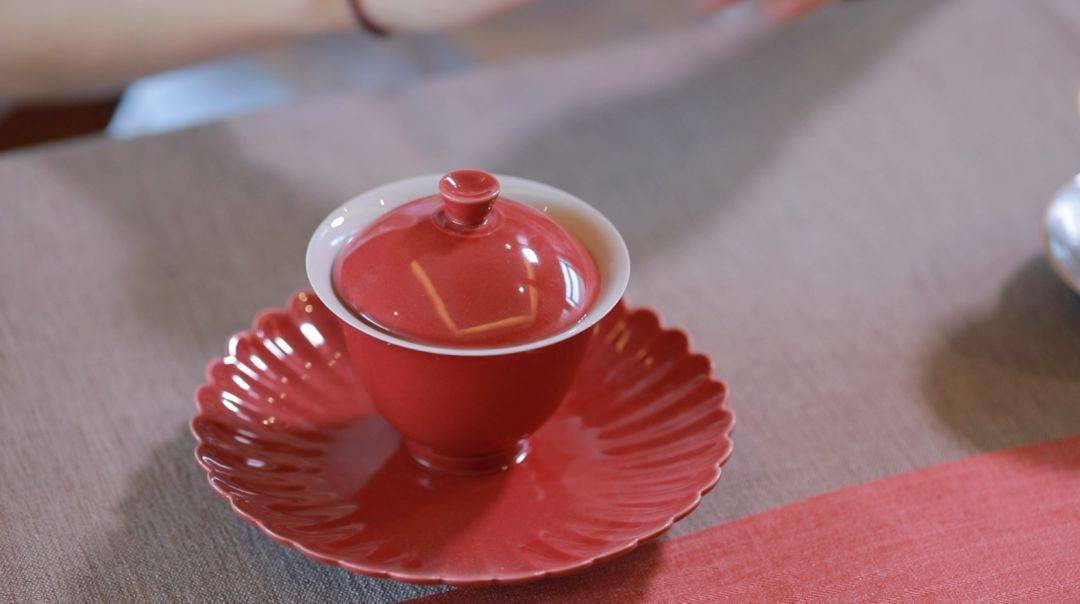 盖碗茶|是要用盖碗的泡好茶
