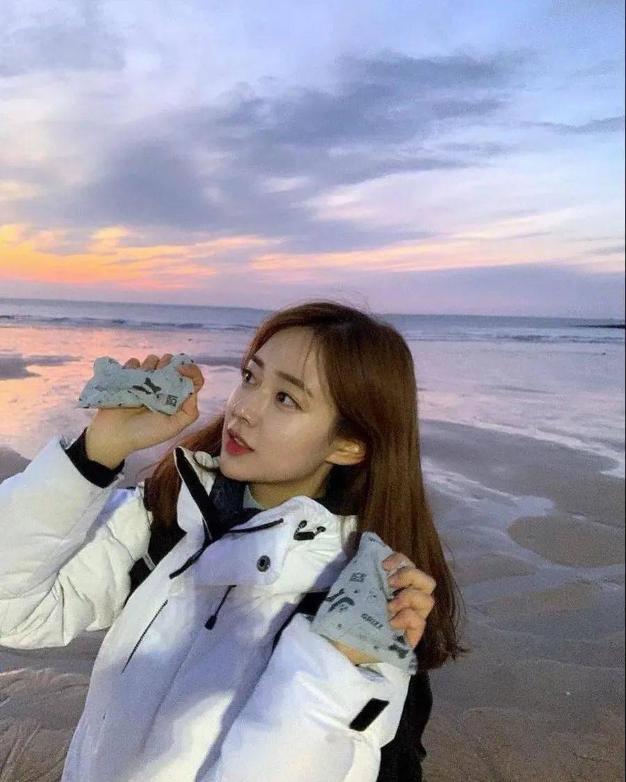 春香|美翻了！23岁撞脸“金泰熙”的她，拿下了韩国选美冠军！