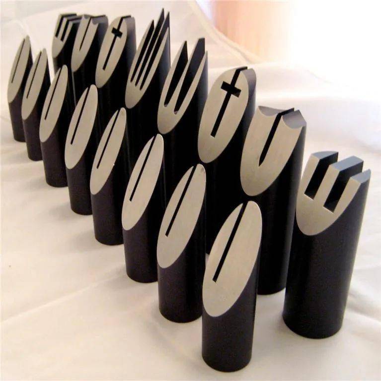 棋子|建筑大师为何都要设计自己风格的国际象棋？