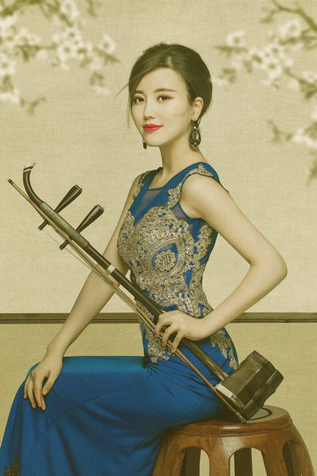 橙橙二胡独奏大全 ae50d392b38e43eab16ed23a6fbad586.jpeg