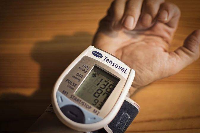 高血压的长期医嘱单怎么写