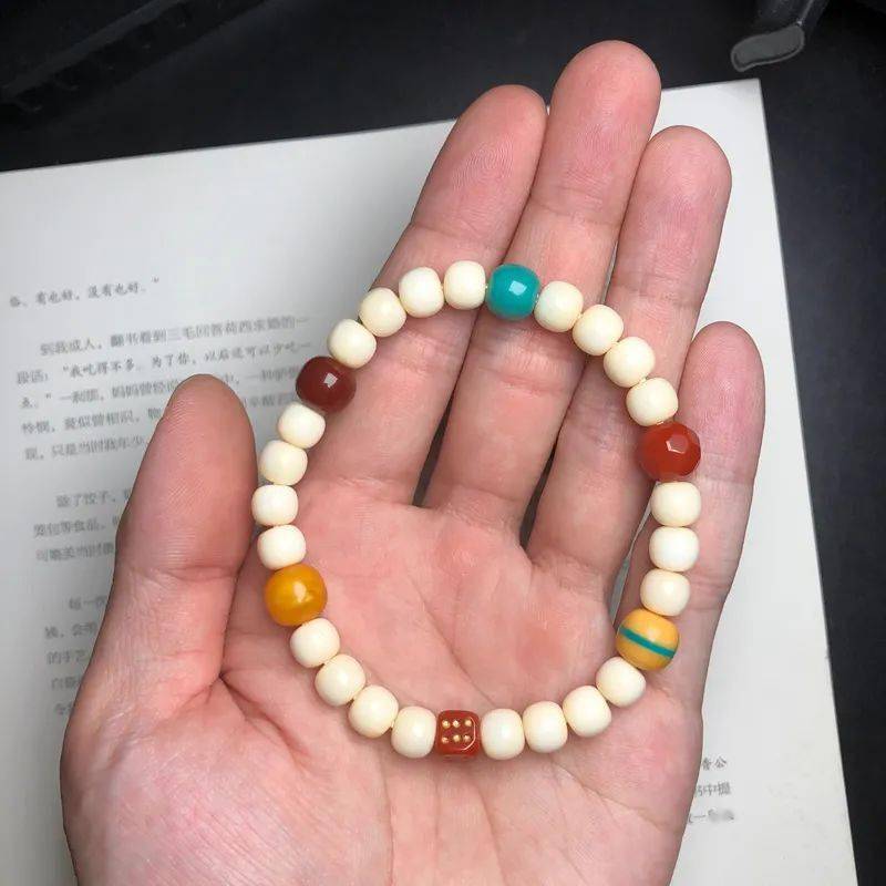 大老爷们|变风向！不管大老爷们还是小姐姐，都开始玩这种手串！