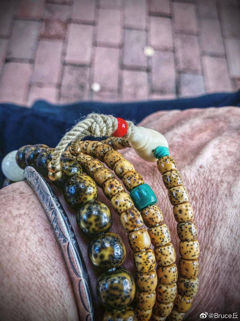 大老爷们|变风向！不管大老爷们还是小姐姐，都开始玩这种手串！