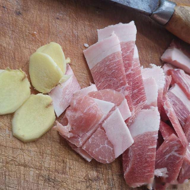 冬瓜|这样简单做一锅，端上桌吃的精光汤也不剩秋后多吃冬瓜