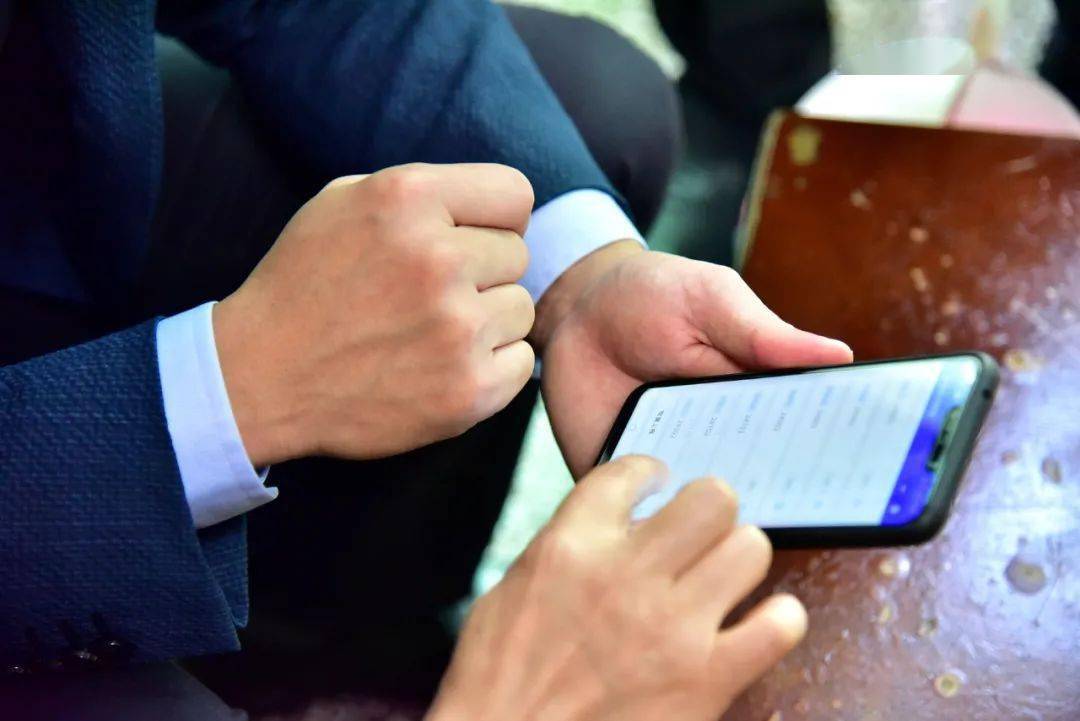 全国人口普查摸底具体做什么_人口普查入户摸底图片(3)