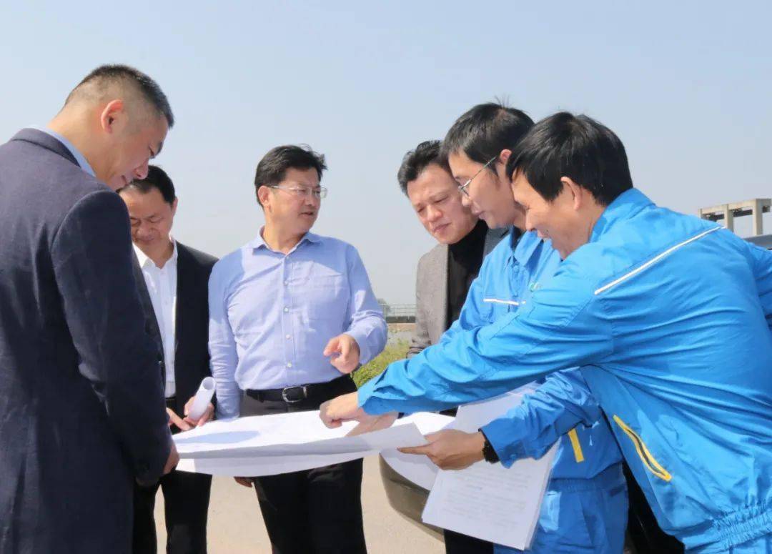 岳阳市委副书记陈爱林调研岳阳林纸营造"地区与企业"双赢