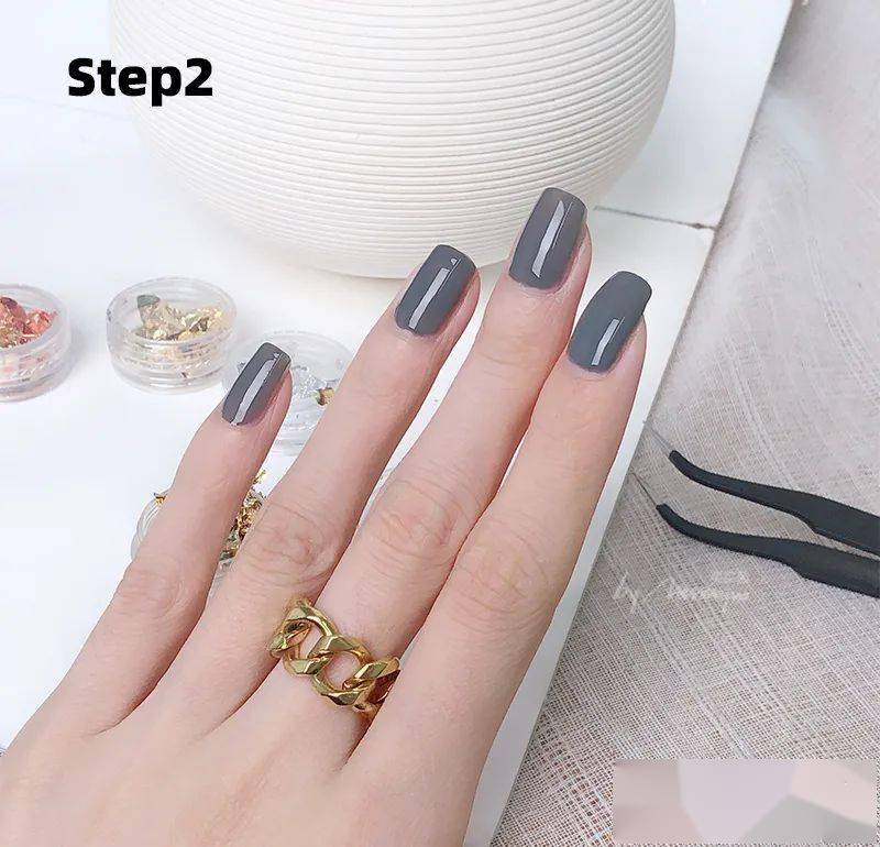 款式|赶紧存图！40款秋冬美甲，显白不挑人！