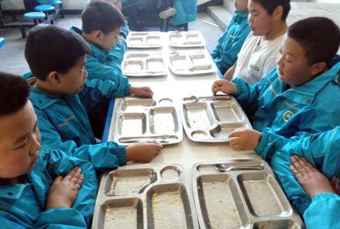 光盘|四川广元：“光盘行动”引领校园节俭新风尚