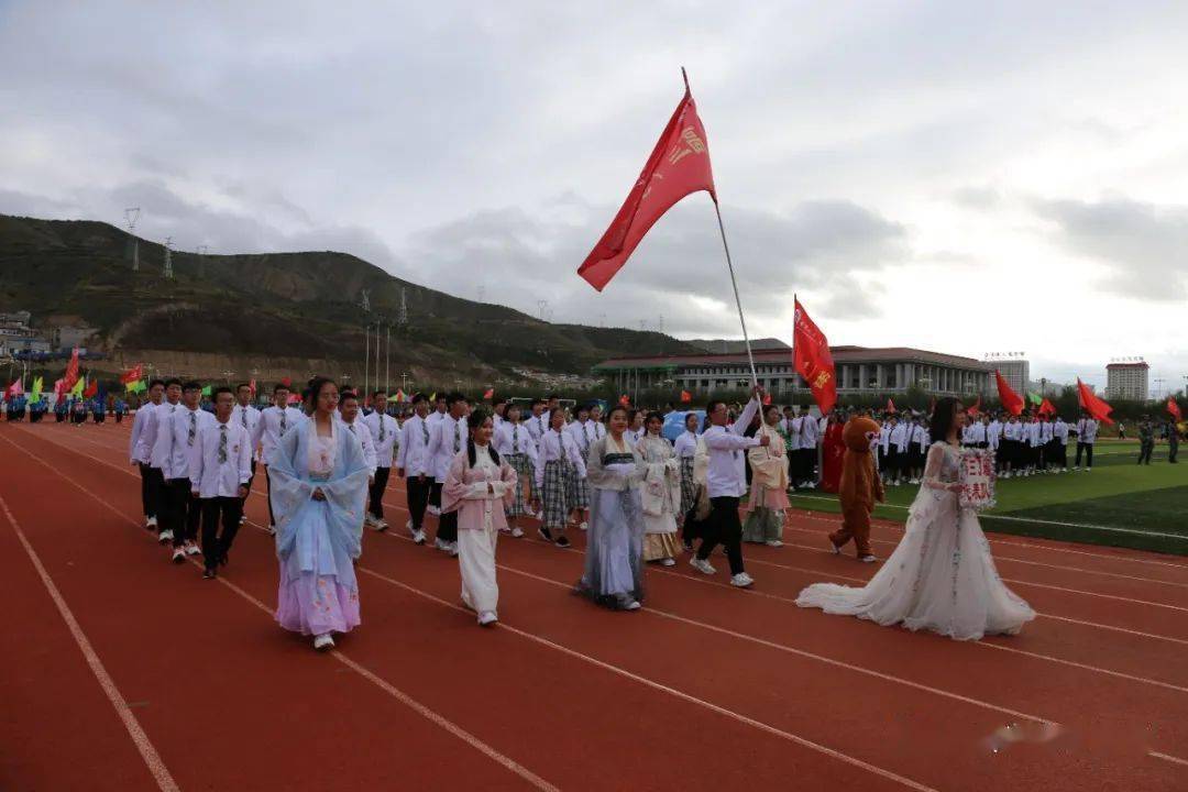 会宁二中第七届校园体育节精彩瞬间