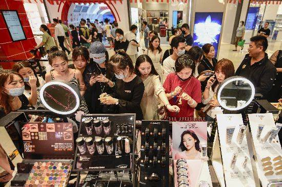 如何不出国门买免税商品？攻略来了！