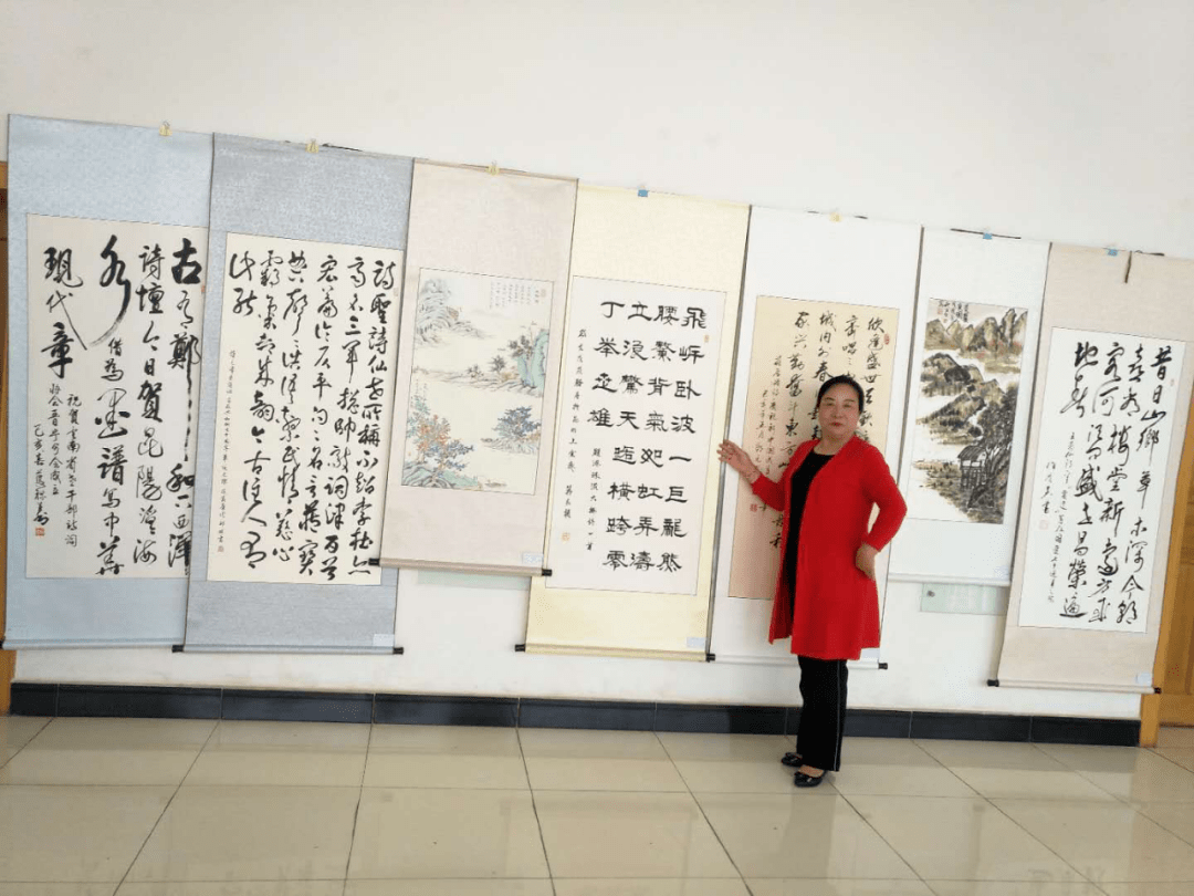 书香三八作品展读书征文坚持爱的力量