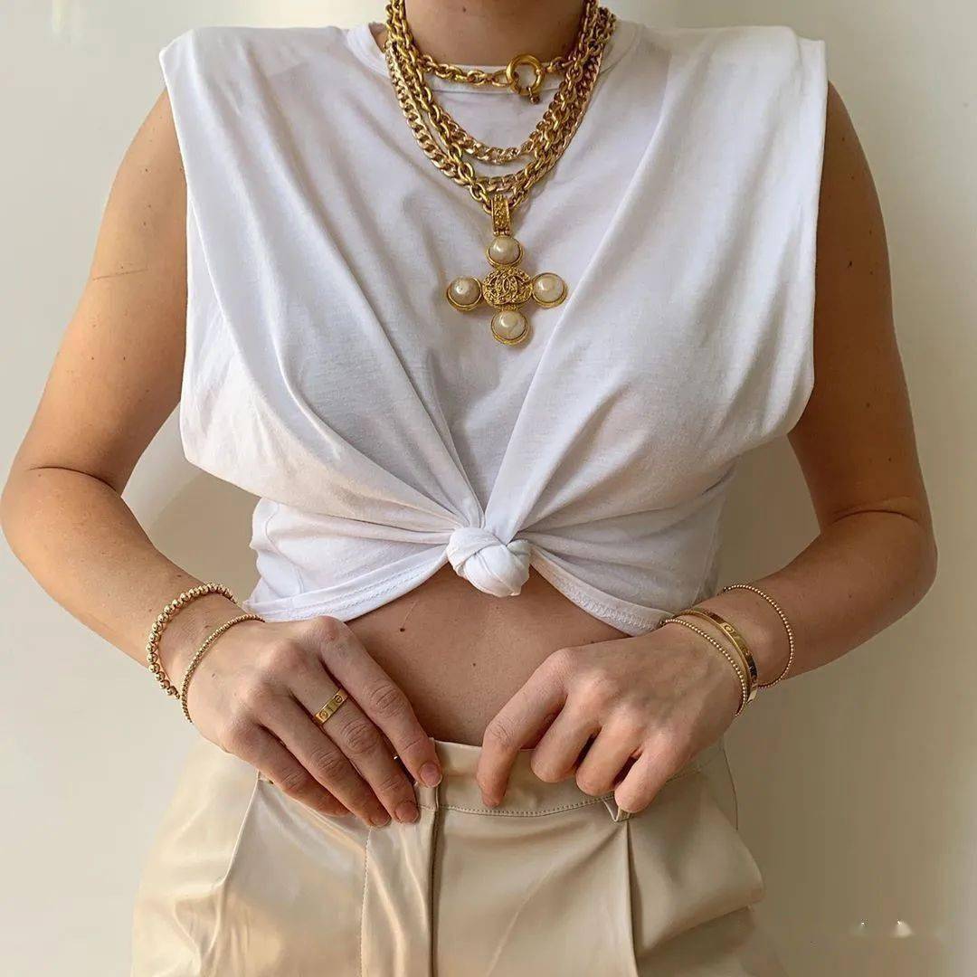 Coco|凭什么不是真金白银的CHANEL配饰,有这么多人愿意买单