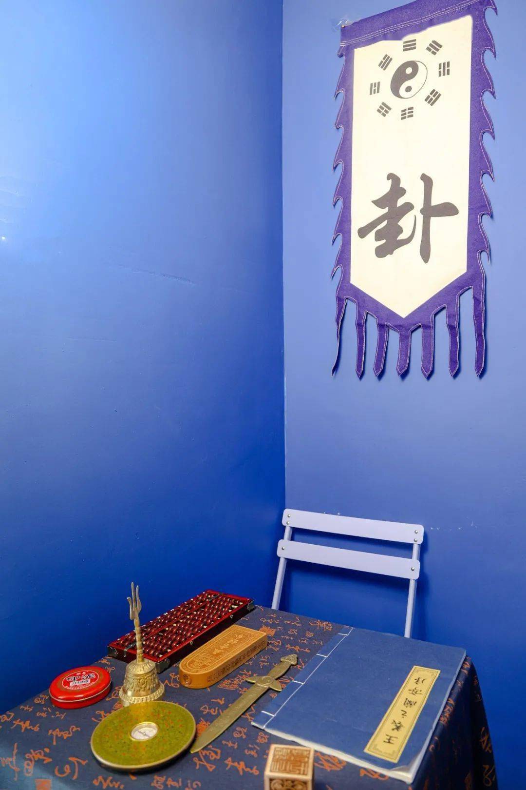 国潮|美炸了！国潮旗袍、复古港风、JK制服...这家换装自拍馆太好拍了！3小时不限服装，20+拍照场景，100+种造型！随手拍出大片！