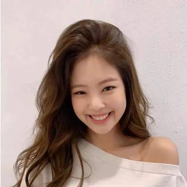 鹅蛋脸|肉脸还是大脸?选对发型你就是鹅蛋脸!