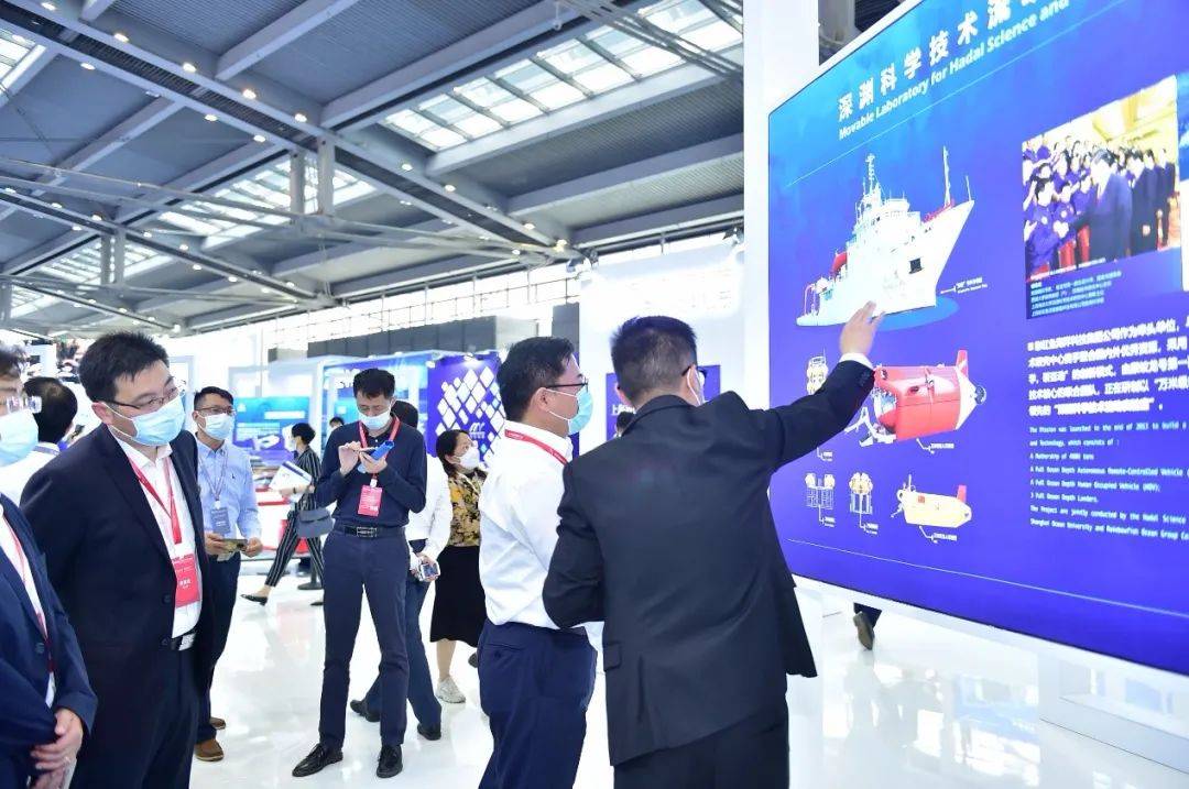 临港新片区2020GDP_中国gdp2020年(2)