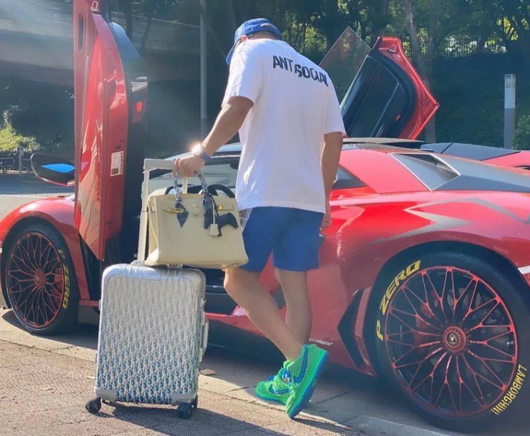 生活|男版“名媛”最想盗图的日本大款?日常炫富闪瞎眼球…