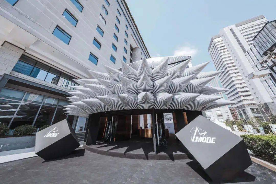 时装周|2021SS上海时装周 | 中国时尚向阳而生！