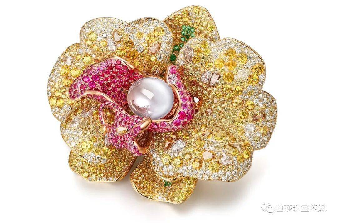 作品|设计师联盟再登拍场|萍君，用珠宝作画的设计师