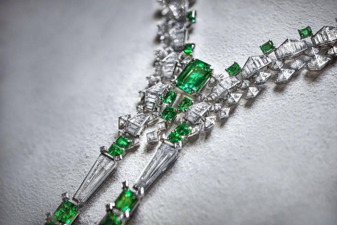 ��Ȼ��� �������󡪡�������ȫ�� [SUR]NATUREL�߼��鱦չ