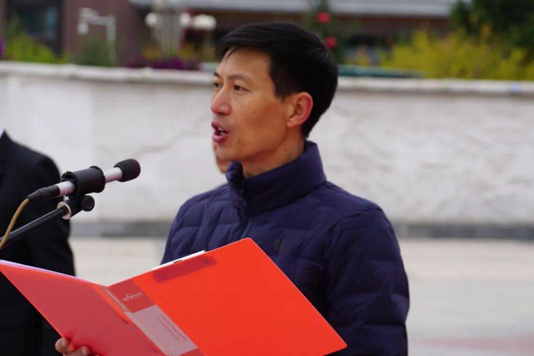 州委常委,副州长冯小林出席并讲话.