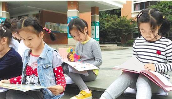 保俶塔|学校停电老师把课堂搬到户外 小意外变成了教育契机