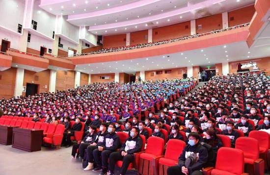 直播|长春工业大学以“现场＋直播”形式举行开学典礼